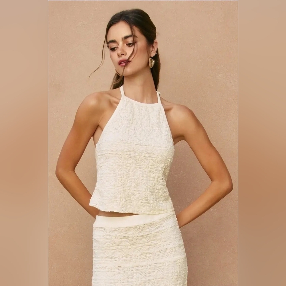 Breeze & Blossom Halter Neck Top